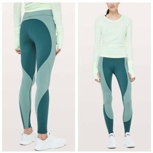 Lululemon Leggings (wake & train tight)